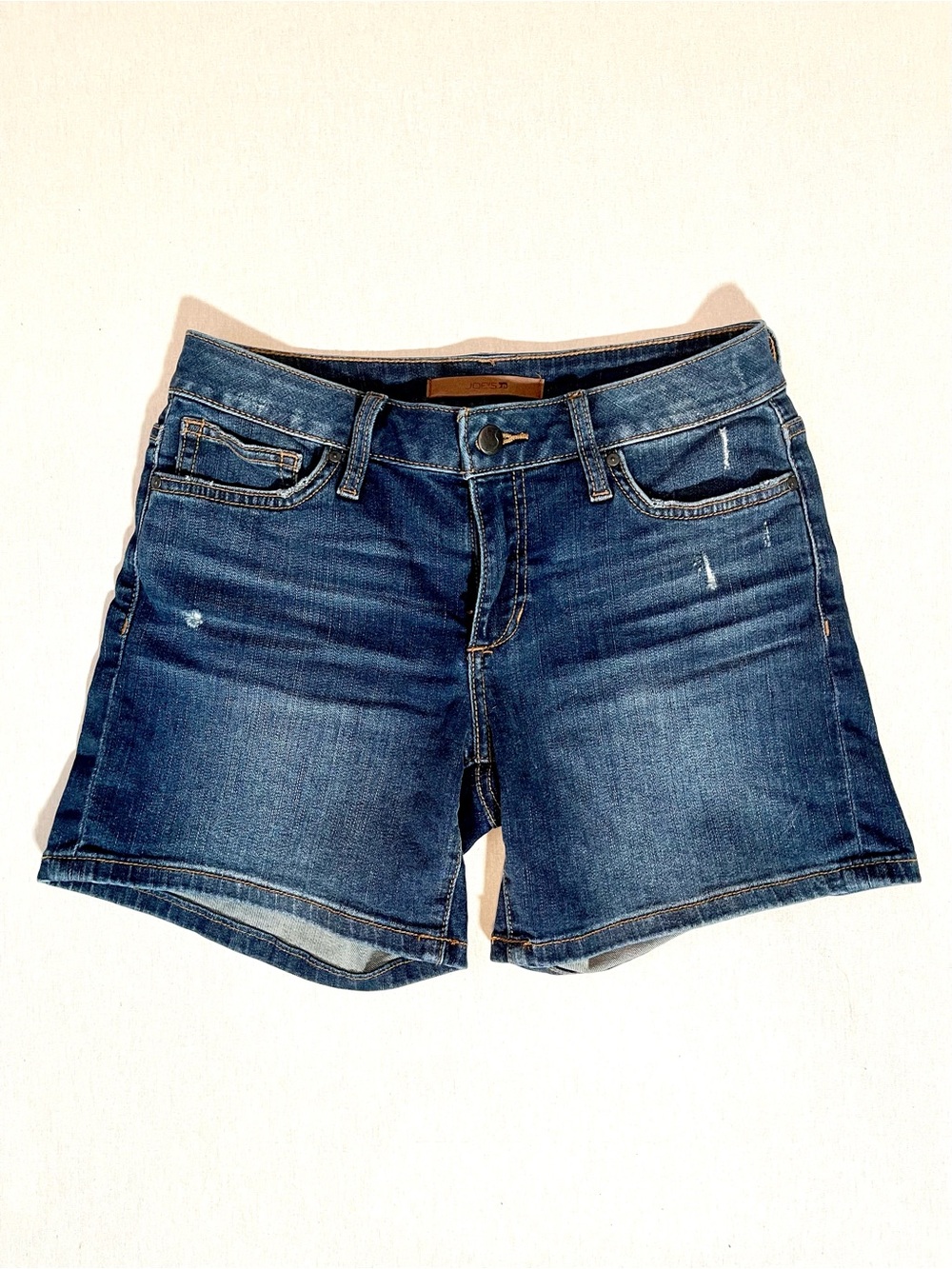 Joe’s Jeans Mid Rise Denim Shorts Size 26 Stretch Medium Wash
